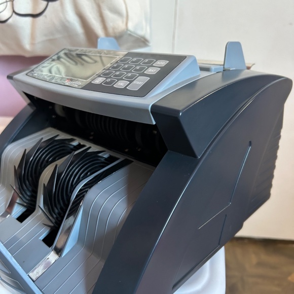 Cash Money Counter - Picture 3 of 7
